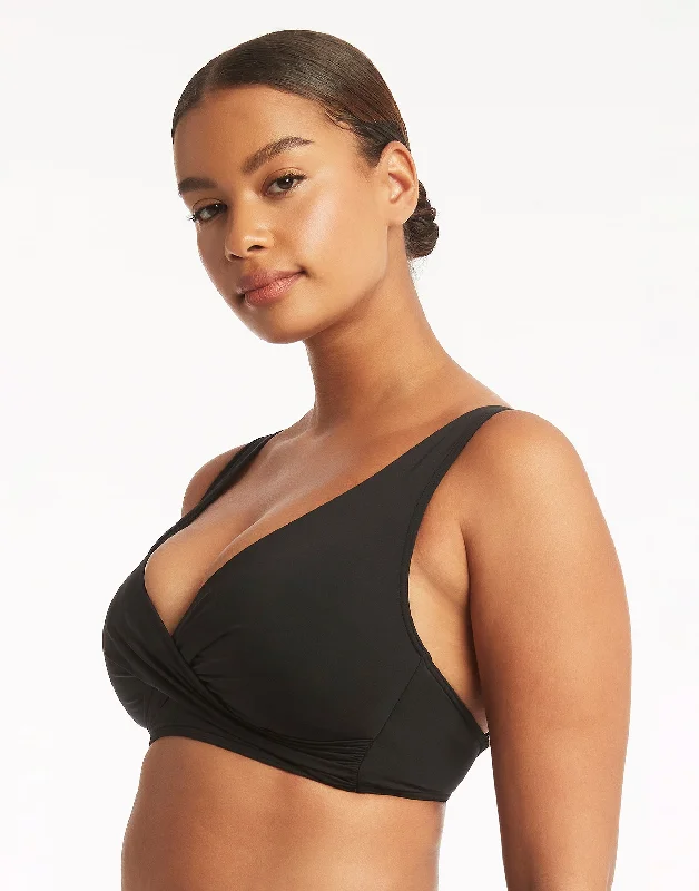 Essentials Multifit Halter Top by Sea Level - Black