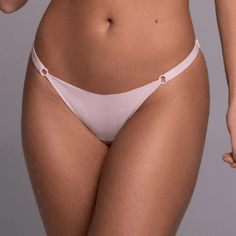 eco-friendly underwear made from sustainable materialsPelle String