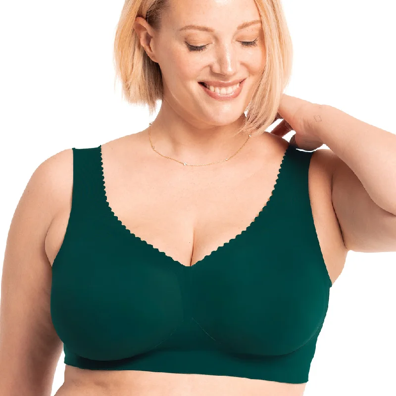 seamless bra with mesh lining for breathabilityEvelyn Bra Monstera Green