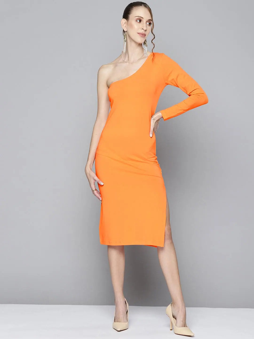 Women's Rounded Collar DressesWomen Orange One Shoulder Bodycon Dress