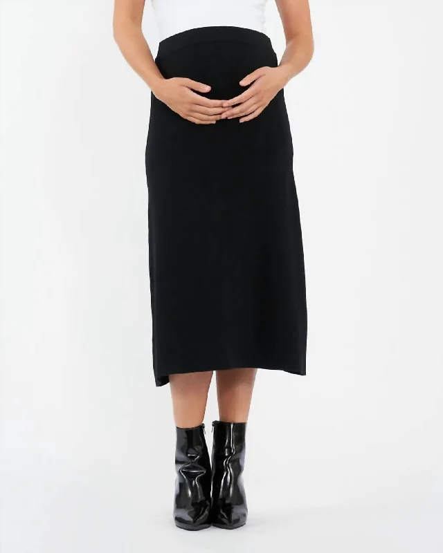 Women's Polka Dot SkirtsA-Line Knit Skirt In Black