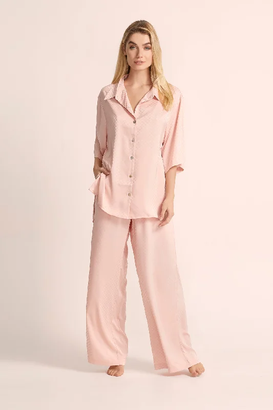 women's pajamas in a cozy, plush fabricGigi Relaxed Fit Lounge  - Dusty Rose